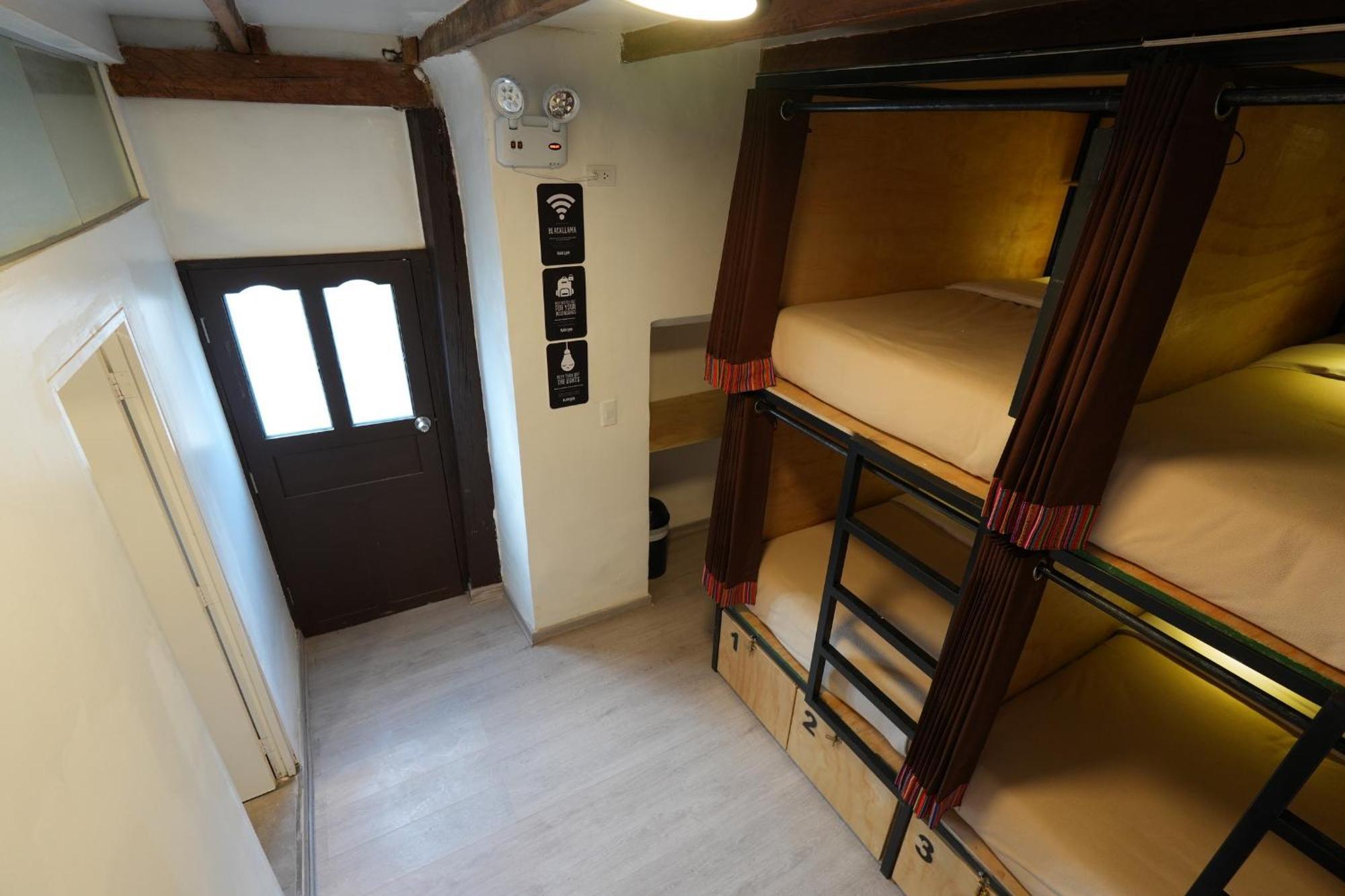 Black Llama Hostel กุสโก ห้อง รูปภาพ