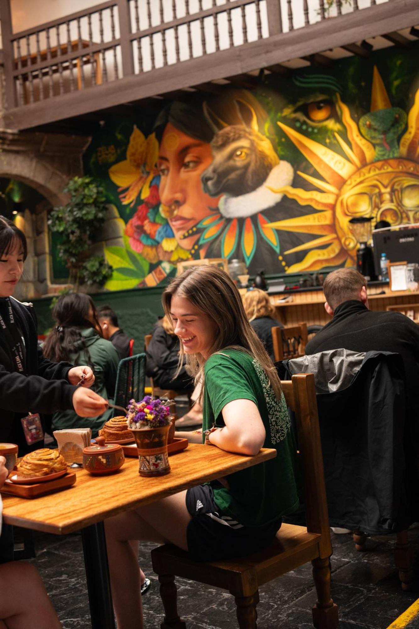 Black Llama Hostel กุสโก ภายนอก รูปภาพ